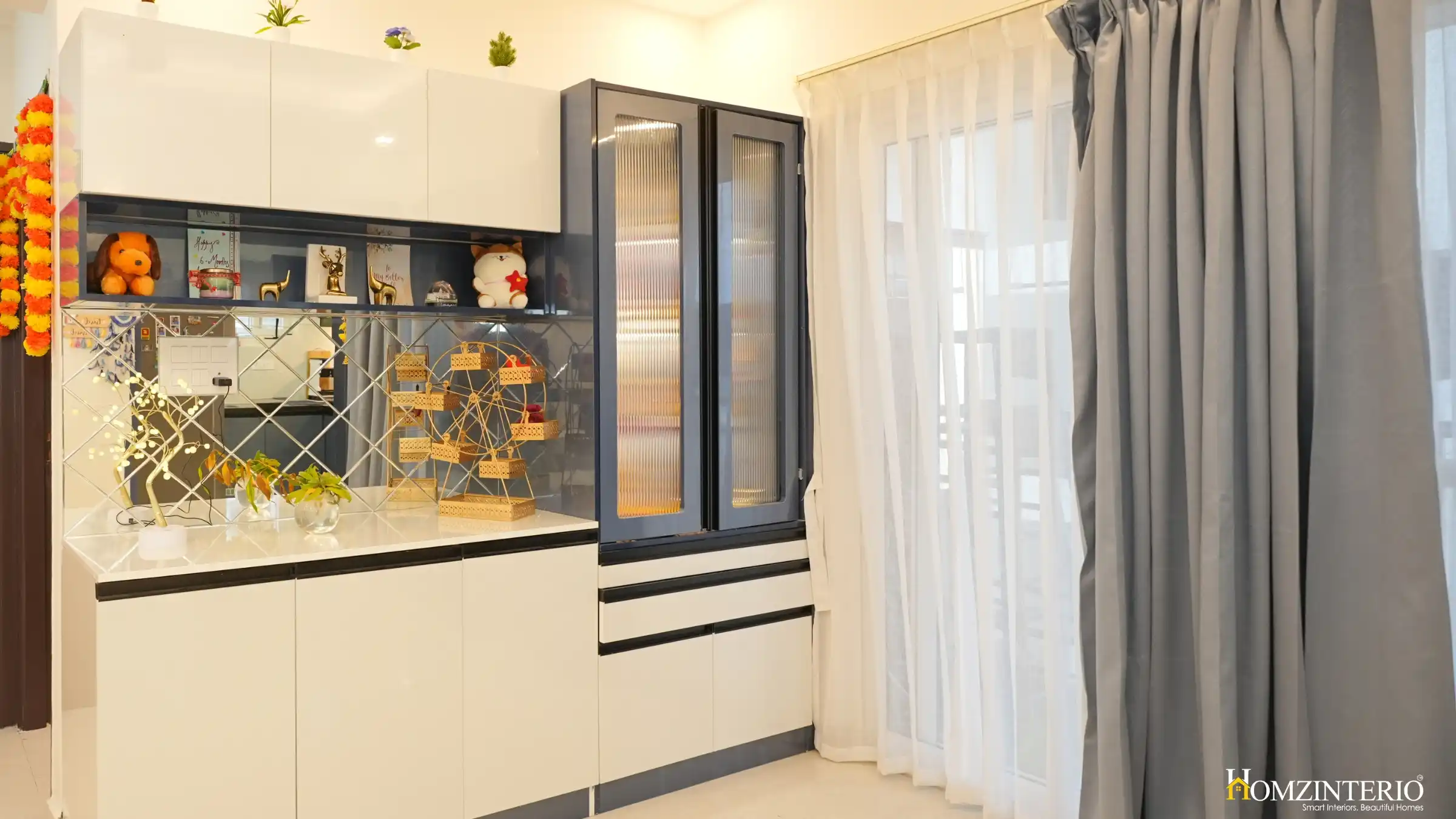 Crockery Design In a small apartment